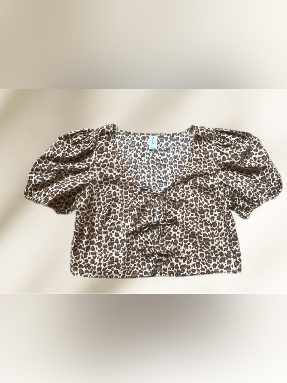 Abound Leopard-Print Puff Sleeve Crop Blouse in Black Brown and Cream Size L